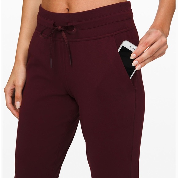 Lululemon ready to rulu pant - Picture 3 of 5